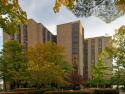 Foto de University of Notre Dame - Grace Hall  - Nursing Rooms Locator