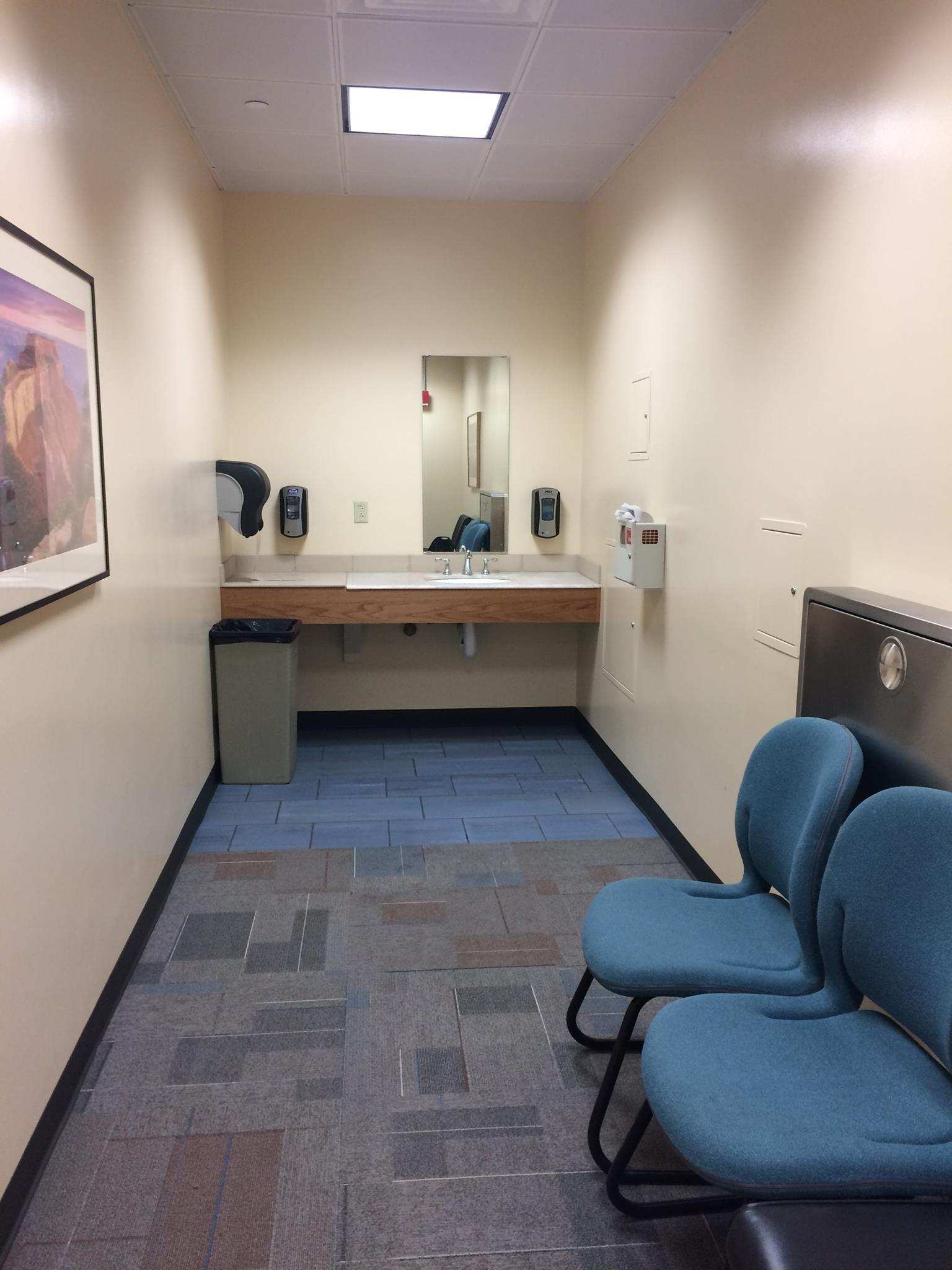 Pheonix arizona airport nursing mothers room 3