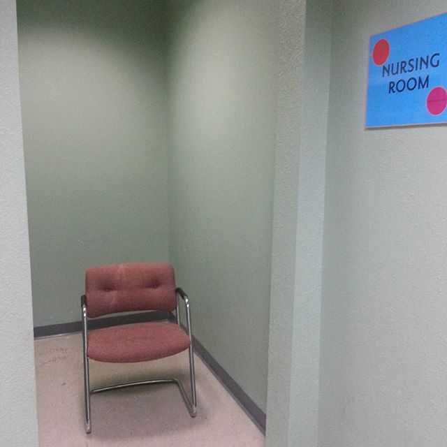 Eagle Ridge Mall nursing room