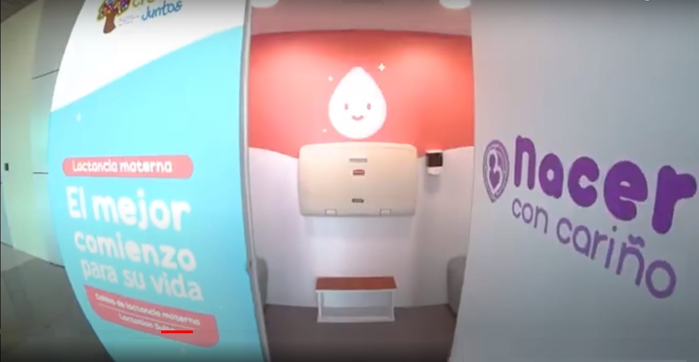 el salvador international airport breastfeeding pod pic2