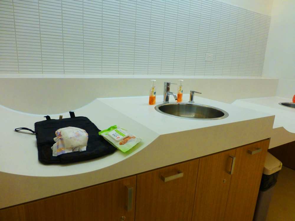 Photo of nappy change table in Emporium Mall Melbourne.