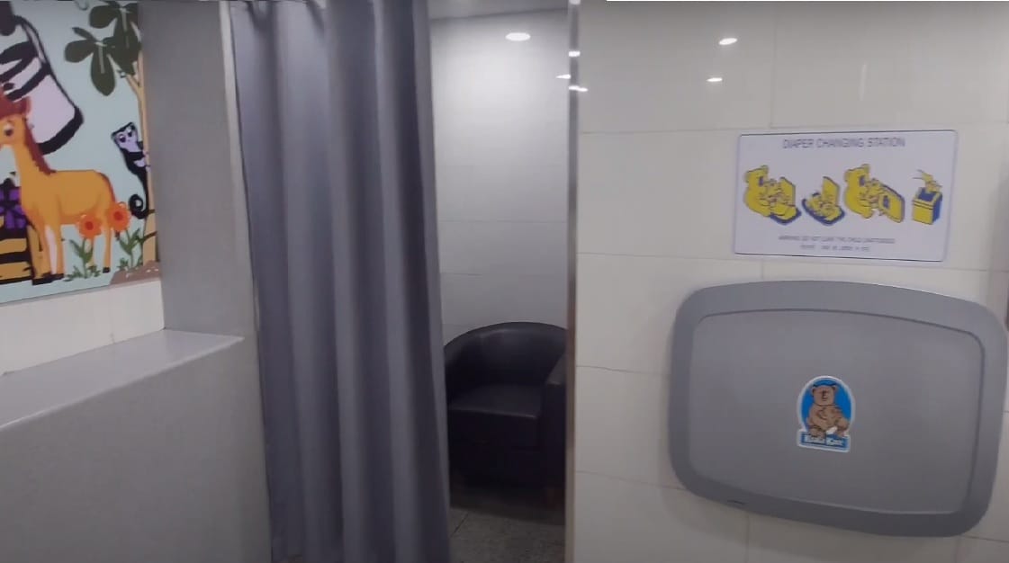 new delhi international airport lactation room pic8