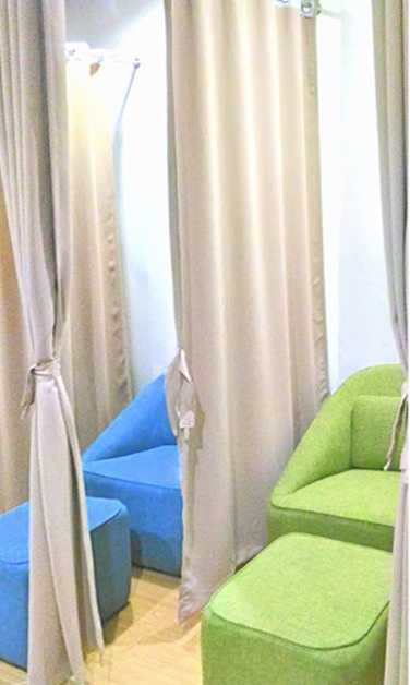 mactan cebu international airport phillipines nursing mothers room couch ottoman2