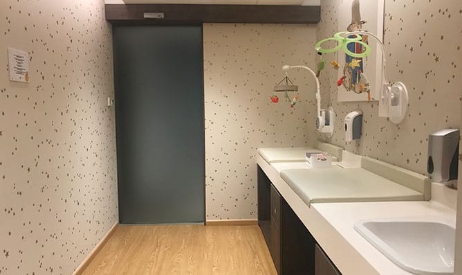 tang plaza breastfeeding room pic2 singapore