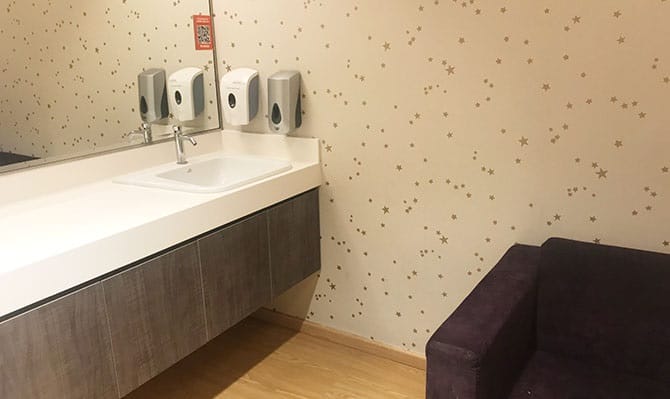 tang plaza breastfeeding room pic3 singapore