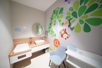istanbul airport infant care room pic1 turkey