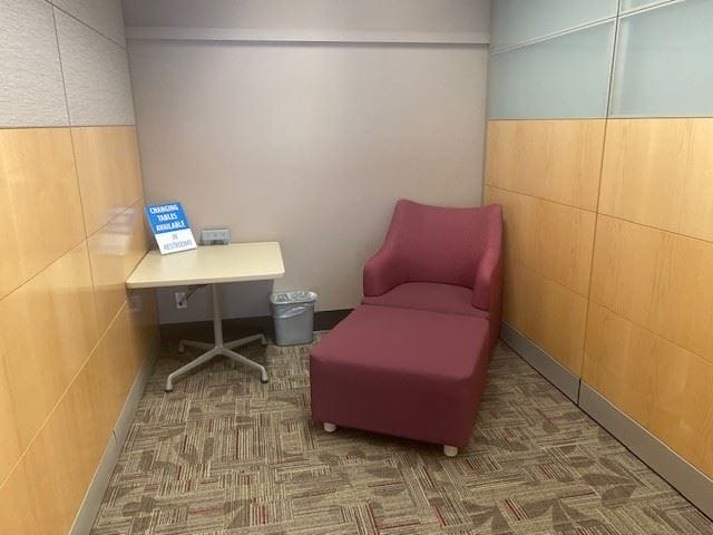 Oregon EugeneAirport LactationSuite