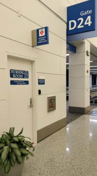 detroit metro airport gate d4 lactation room