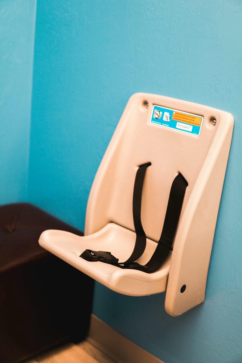 southwest florida international airport nursing room pic5