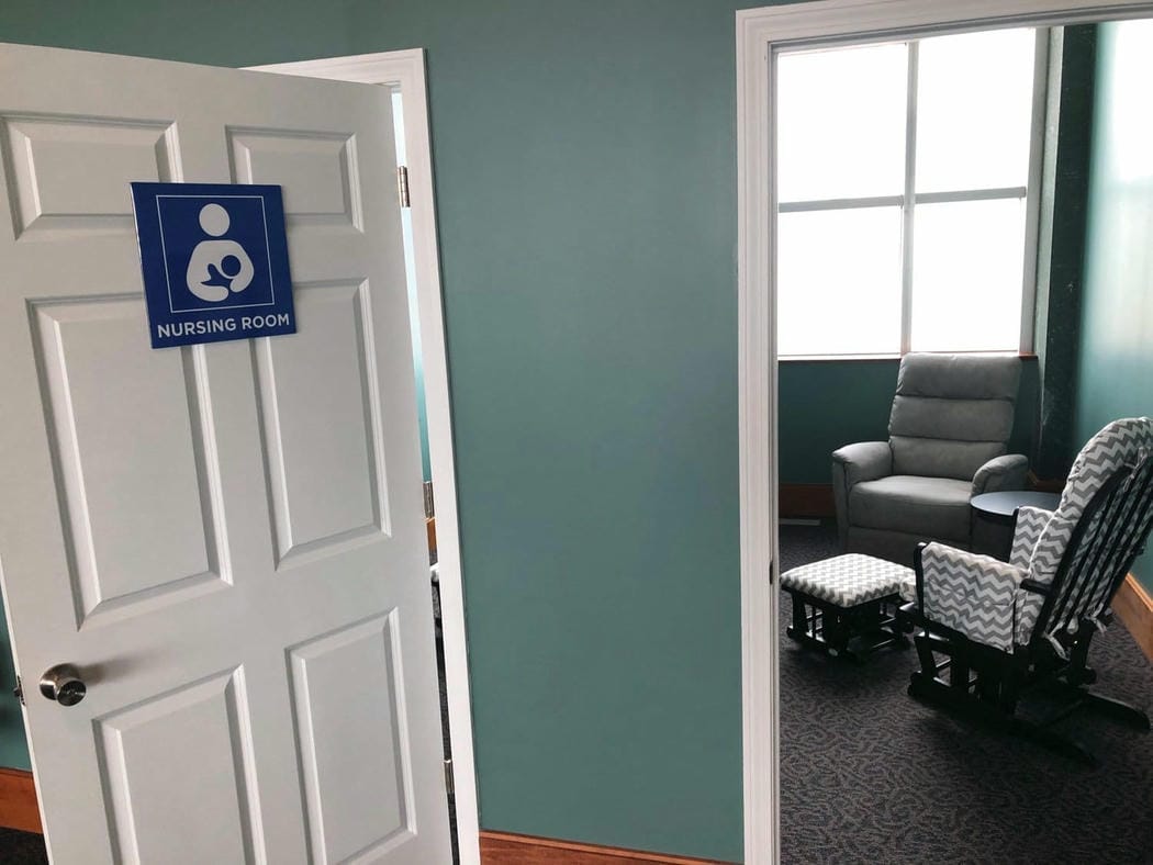 tf green airport lactation room pic1